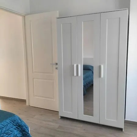 Muscatel アパート